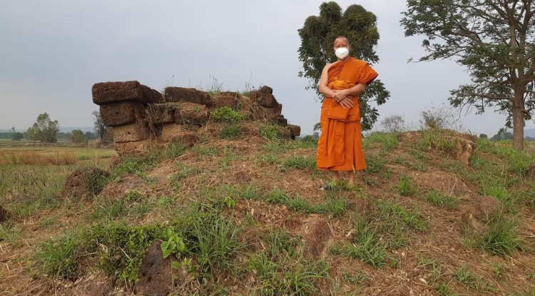 ปราสาทหินบ้านโนนเหลื่อม กู่โบราณ (ปราสาทหนองหอย)