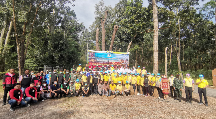 ร่วมกิจกรรมปล่อยแถวชุดปฏิบัติการป้องกันและแก้ไขปัญหาไฟป่า หมอกควัน และฝุ่นละอองขนาดเล็ก (PM 2.5) และร่วมกิจกรรม Kick Off "ปฏิบัติการทั้งจังหวัดกำจัด PM 2.5" อำเภอวังน้ำเขียว จังหวัดนครราชสีมา ณ สถานีวิจัยสิ่งแวดล้อมสะแกราช 