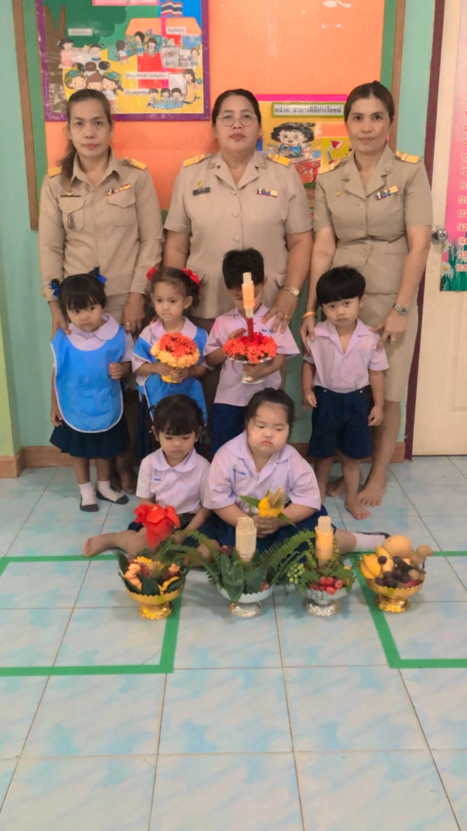 จัดกิจกรรมวันไหว้ครู ประจำปีการศึกษา พ.ศ. 2565 ศูนย์พัฒนาเด็กเล็ก ทั้ง 4 แห่ง