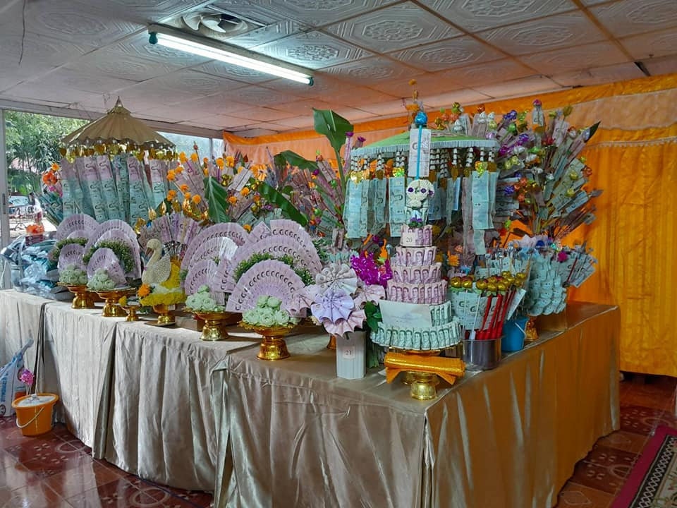 ร่วมงานทอดกฐินในพื้นที่ตำบลอุดมทรัพย์ ณ วัดศิริมังคลาราม (บ้านโนนเหลื่อม) และ วัดบ้านห้วยน้ำเค็ม