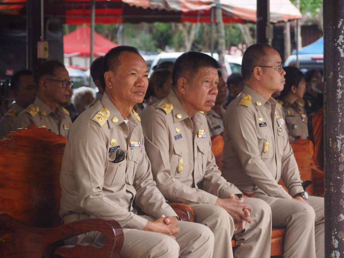ร่วมพิธีบำเพ็ญกุศลศพและฟังพระสวดอภิธรรม นางปิตินันท์ บุญนาดี อดีตสมาชิกสภาองค์การบริหารส่วนตำบลอุดมทรัพย์ เขต 11 บ้านห้วยน้ำเค็ม 