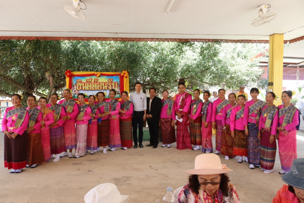 โรงเรียนผู้สูงอายุอุดมทรัพย์บุญวัฒน์ องค์การบริหารส่วนตำบลอุดมทรัพย์ อำเภอวังน้ำเขียว จังหวัดนครราชสีมา ต้อนรับคณะศึกษาดูงานโครงการพัฒนาคุณภาพชีวิตผู้สูงอายุ ประจำปีงบประมาณ พ.ศ 2567 จากเทศบาลตำบลแปลงยาว อำเภอแปลงยาว จังหวัดฉะเชิงเทรา