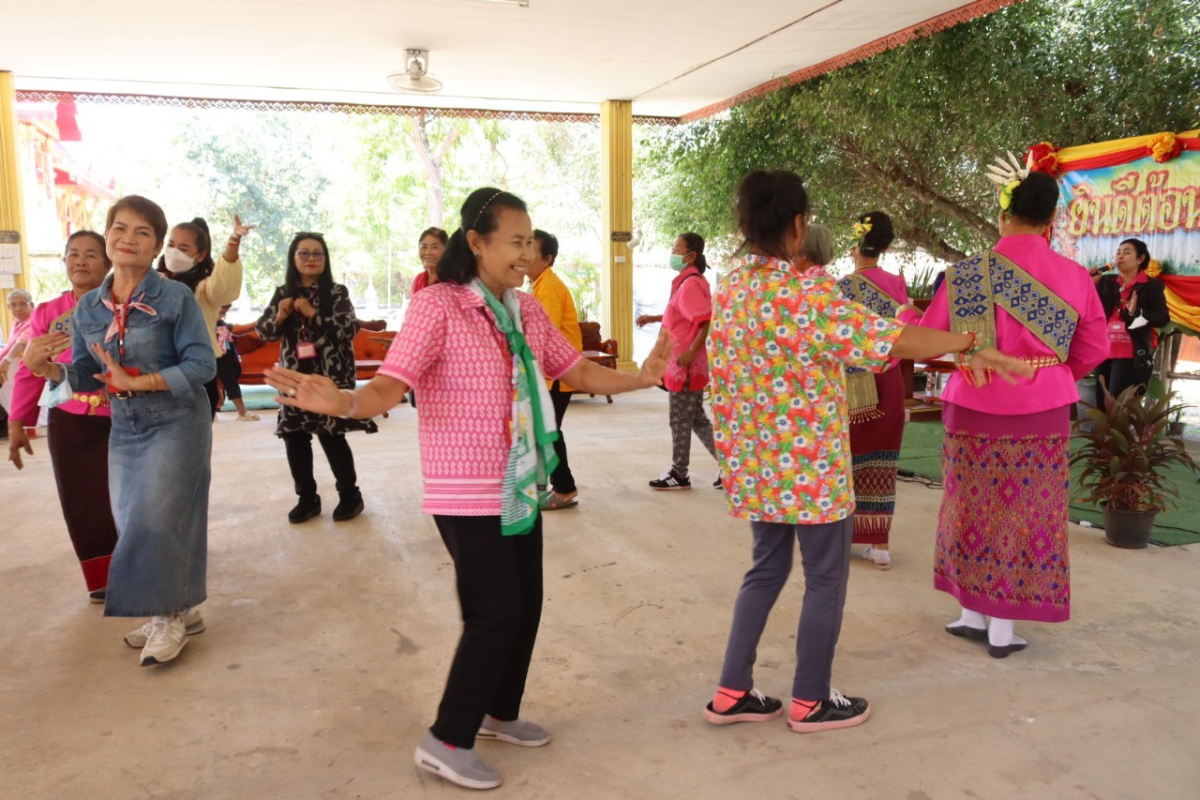 โรงเรียนผู้สูงอายุอุดมทรัพย์บุญวัฒน์ องค์การบริหารส่วนตำบลอุดมทรัพย์ อำเภอวังน้ำเขียว จังหวัดนครราชสีมา ต้อนรับคณะศึกษาดูงานโครงการพัฒนาคุณภาพชีวิตผู้สูงอายุ ประจำปีงบประมาณ พ.ศ 2567 จากเทศบาลตำบลแปลงยาว อำเภอแปลงยาว จังหวัดฉะเชิงเทรา
