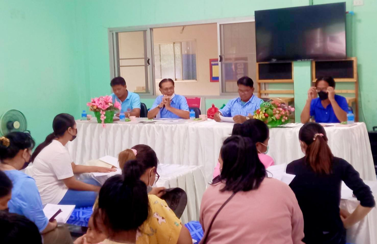 ดำเนินงานโครงการประชุมผู้ปกครองและปฐมนิเทศเด็กปฐมวัย ประจำปีการศึกษา 2566 จัดประชุมผู้ปกครองศูนย์พัฒนาเด็กเล็กอุดมทรัพย์