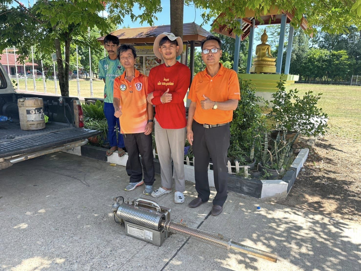 ออกฉีดพ่นหมอกควันภายในสถานศึกษาในพื้นที่ตำบลอุดมทรัพย์ จำนวน 8 โรงเรียน ในโครงการป้องกันและควบคุมโรคไข้เลือดออก ประจำปี 2567