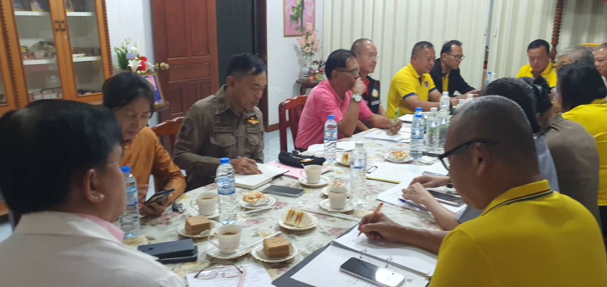 ร่วมการประชุมคณะกรรมการตรวจสอบและติดตามการบริหารงานสถานีตำรวจภูธรอุดมทรัพย์ (กต.ตร.สภ.อุดมทรัพย์) ณ สำนักแก่นเพชร(บ้านพักนายบุญญฤทธิ์ ปั่นกิ่ง นายกพุทธสมาคมอำเภอวังน้ำเขียว)