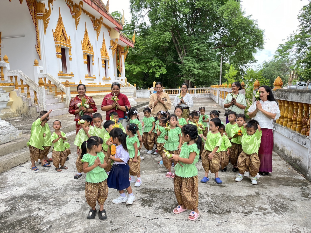 กิจกรรมในโครงการวันอาสาฬหบูชาและวันเข้าพรรษา โดยศูนย์พัฒนาเด็กเล็กในสังกัด จำนวน 4 ศูนย์