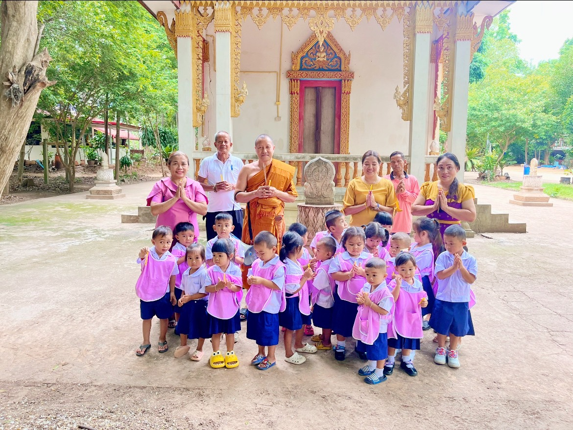 กิจกรรมในโครงการวันอาสาฬหบูชาและวันเข้าพรรษา โดยศูนย์พัฒนาเด็กเล็กในสังกัด จำนวน 4 ศูนย์