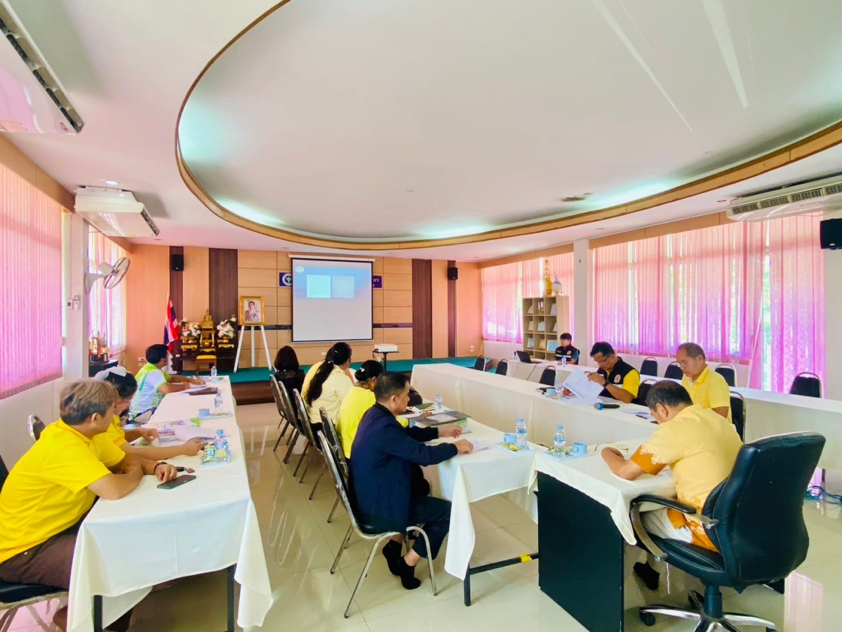 ร่วมการประชุมพิจารณารับรองพื้นที่ปลอดโรคพิษสุนัขบ้า ระดับท้องถิ่น