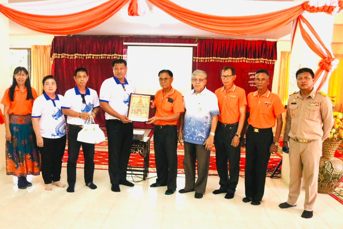 โรงเรียนผู้สูงอายุ อุดมทรัพย์ ต้อนรับคณะศึกษาดูงาน อบต.ทับใต้ จ.ประจวบคีรีขันธ์