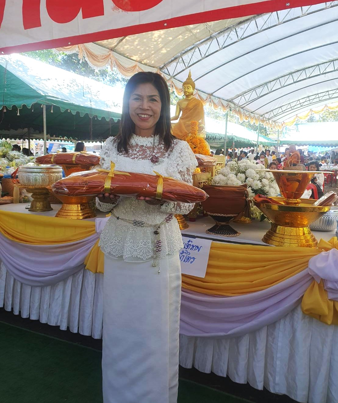 ร่วมโครงการอุปสมบทหมู่ถวายพระราชกุศลแด่ ร.9 ณ พัทธสีมาวัดบุไผ่