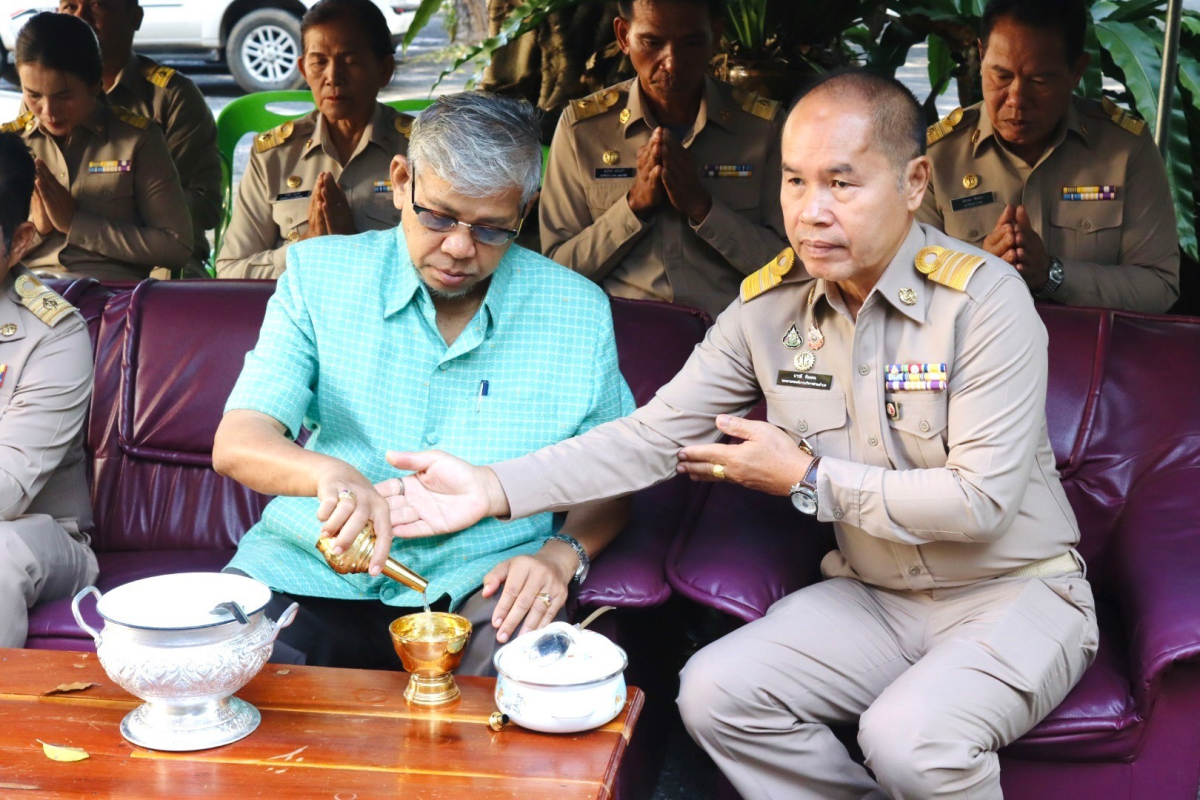 ร่วมร่วมพิธีโครร่วมโครงการอุปสมบทหมู่ถวายพระราชกุศลแด่ พระบาทสมเด็จพระบรมชนกาธิเบศร มหาภูมิพลอดุลยเดชมหาราช บรมนาถบพิตร ณ วัดป่าโพธิภาวัน (วัดโนนค่าง)