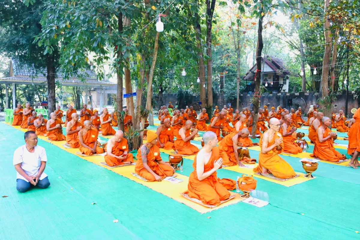 ร่วมร่วมพิธีโครร่วมโครงการอุปสมบทหมู่ถวายพระราชกุศลแด่ พระบาทสมเด็จพระบรมชนกาธิเบศร มหาภูมิพลอดุลยเดชมหาราช บรมนาถบพิตร ณ วัดป่าโพธิภาวัน (วัดโนนค่าง)