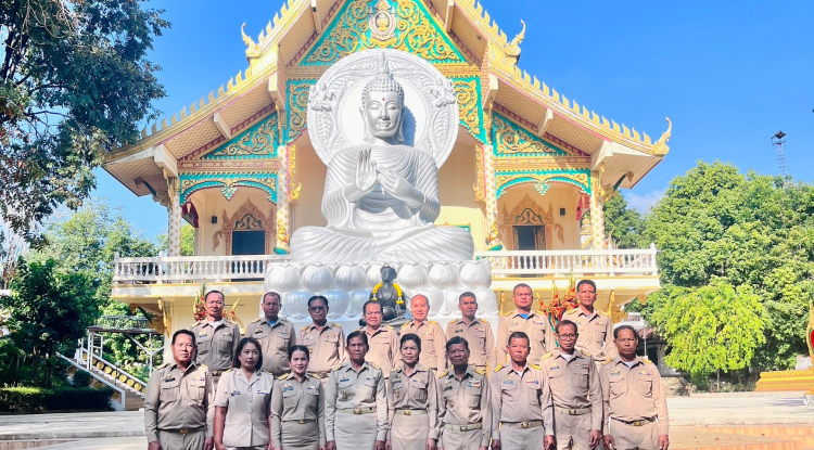 ร่วมร่วมพิธีโครร่วมโครงการอุปสมบทหมู่ถวายพระราชกุศลแด่ พระบาทสมเด็จพระบรมชนกาธิเบศร มหาภูมิพลอดุลยเดชมหาราช บรมนาถบพิตร ณ วัดป่าโพธิภาวัน (วัดโนนค่าง)