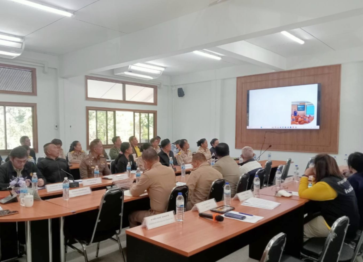 ร่วมประชุมหัวหน้าส่วนราชการฯ  คณะกรรมการบริหารงานอำเภอแบบบูรณาการ (กบอ.) ผู้บริหารสถานศึกษา และผู้บริหารองค์กรปกครองส่วนท้องถิ่น ประจำเดือนมกราคม 2568