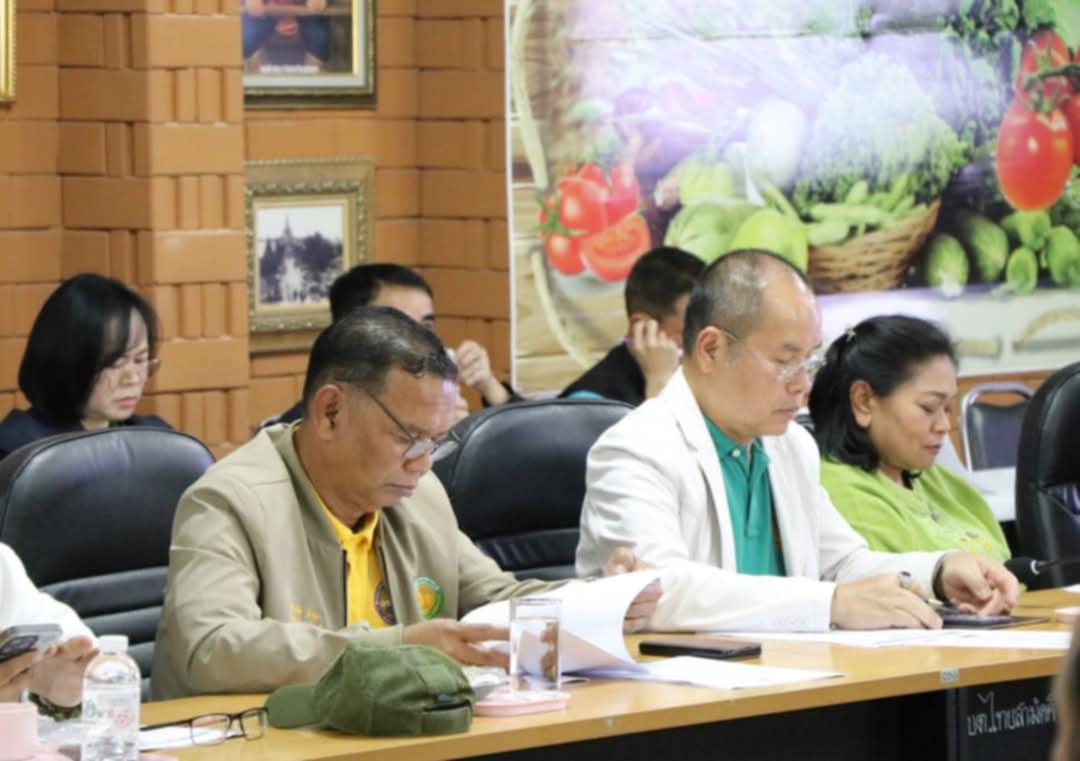 ประชุมสรุปเตรียมการจัดงานเบญจมาศบานในม่านหมอก ครั้งที่ 23 ประจำปี 2568