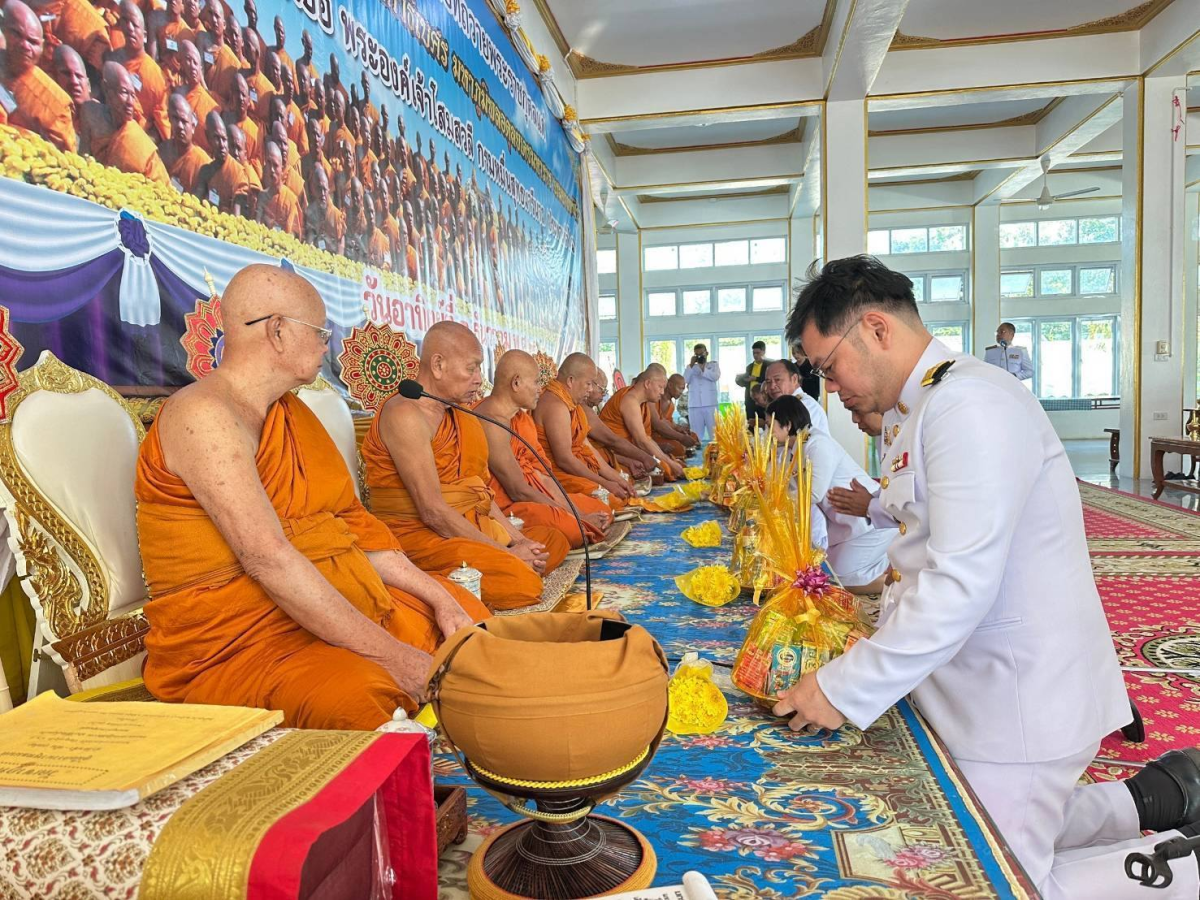  ร่วมกิจกรรมเฉลิมพระเกียรติพระบาทสมเด็จพระเจ้าอยู่หัว เนื่องในโอกาสพระราชพิธีสมมงคลพระชนมายุเท่าพระบาทสมเด็จพระพุทธยอดฟ้าจุฬาโลกมหาราช สมเด็จพระปฐมบรมกษัตริยาธิราชแห่งพระราชวงศ์จักรี พุทธศักราช 2568 โดยมีหัวหน้าส่วนราชการ ข้าราชการ กำนัน ผู้ใหญ่บ้าน ฯลฯ และประชาชน อ.วังน้ำเขียว เข้าร่วมพิธีเจริญพระพุทธมนต์และทำบุญตักบาตรถวายพระราชกุศล และ พิธีทางศาสนามหามงคลถวายพระราชกุศล 
