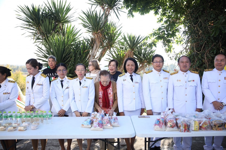  ร่วมกิจกรรมเฉลิมพระเกียรติพระบาทสมเด็จพระเจ้าอยู่หัว เนื่องในโอกาสพระราชพิธีสมมงคลพระชนมายุเท่าพระบาทสมเด็จพระพุทธยอดฟ้าจุฬาโลกมหาราช สมเด็จพระปฐมบรมกษัตริยาธิราชแห่งพระราชวงศ์จักรี พุทธศักราช 2568 โดยมีหัวหน้าส่วนราชการ ข้าราชการ กำนัน ผู้ใหญ่บ้าน ฯลฯ และประชาชน อ.วังน้ำเขียว เข้าร่วมพิธีเจริญพระพุทธมนต์และทำบุญตักบาตรถวายพระราชกุศล และ พิธีทางศาสนามหามงคลถวายพระราชกุศล 