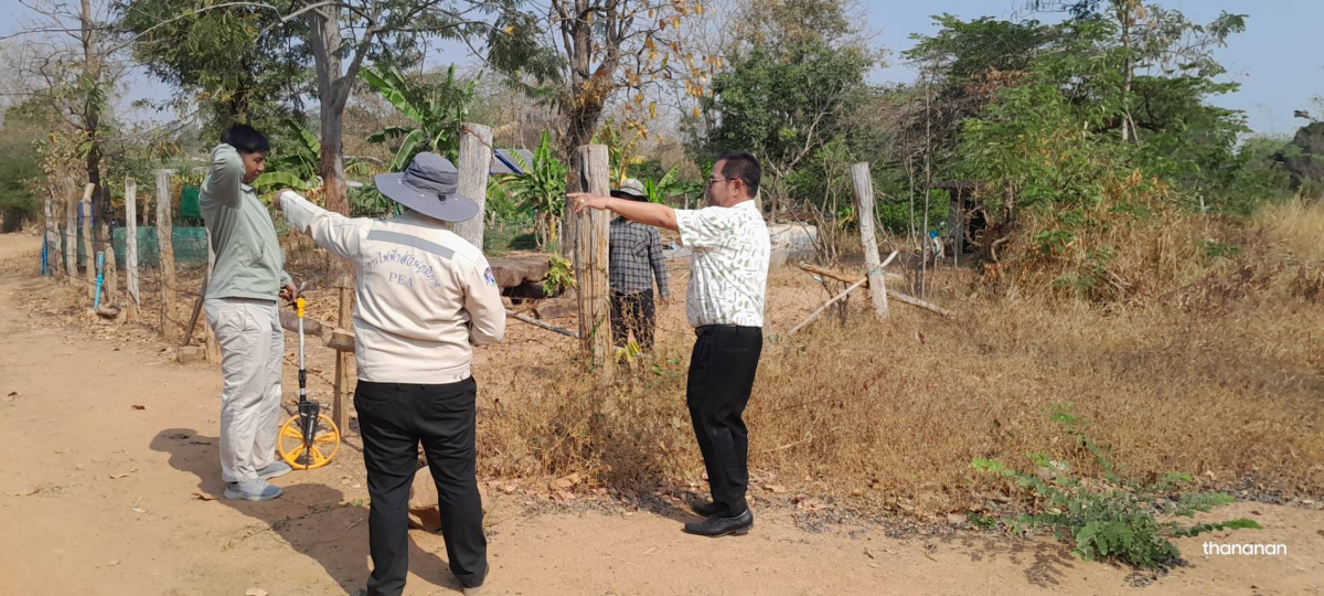ลงพื้นที่ตรวจสอบโครงการขยายเขตไฟฟ้า ม.6 บ้านหนองโสมง (คุ้มคอกวัว)