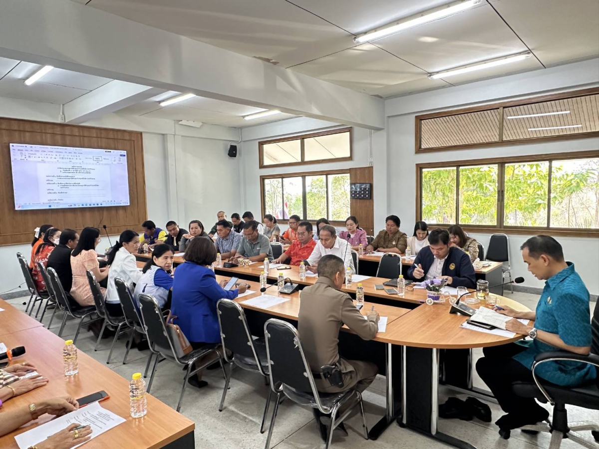 ประชุมเตรียมการจัดงานบวงสรวงอนุสาวรีย์ท่านท้าวสุรนารีอำเภอวังน้ำเขียว ประจำปี 2568