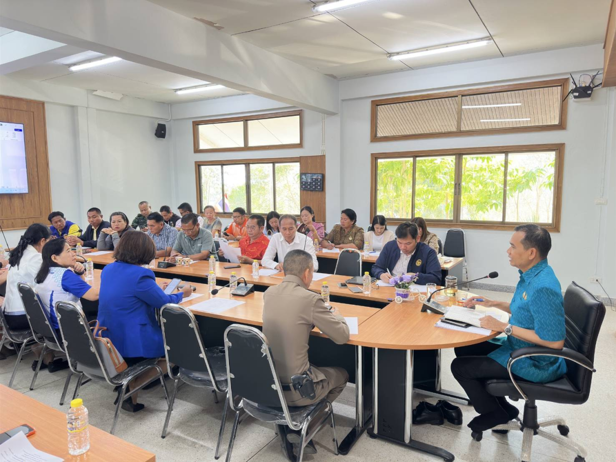 ประชุมเตรียมการจัดงานบวงสรวงอนุสาวรีย์ท่านท้าวสุรนารีอำเภอวังน้ำเขียว ประจำปี 2568