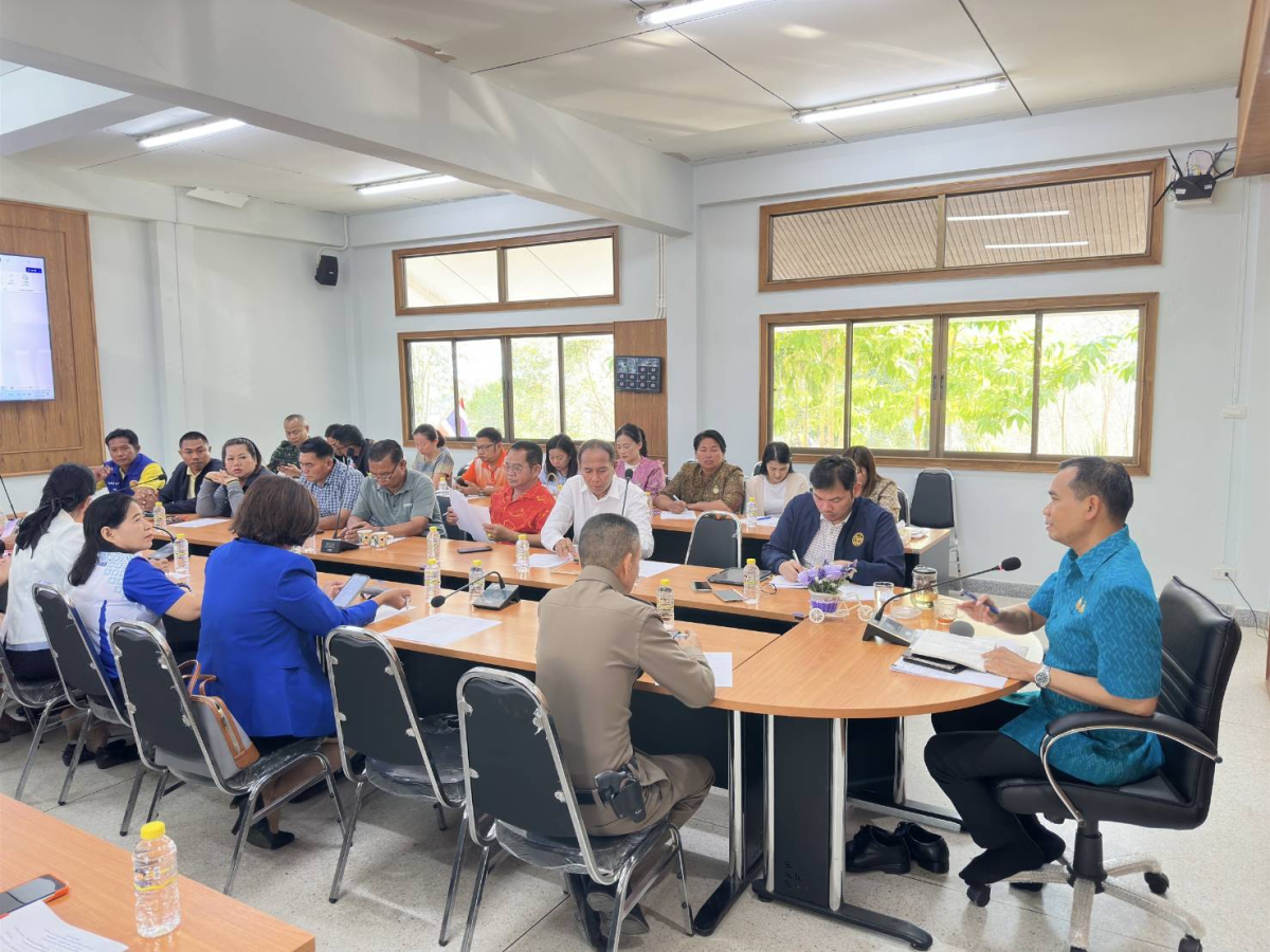 ประชุมเตรียมการจัดงานบวงสรวงอนุสาวรีย์ท่านท้าวสุรนารีอำเภอวังน้ำเขียว ประจำปี 2568