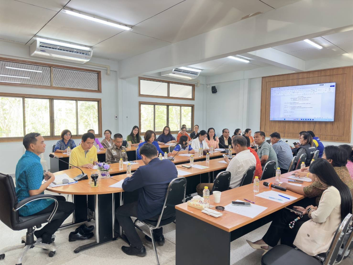 ประชุมเตรียมการจัดงานบวงสรวงอนุสาวรีย์ท่านท้าวสุรนารีอำเภอวังน้ำเขียว ประจำปี 2568