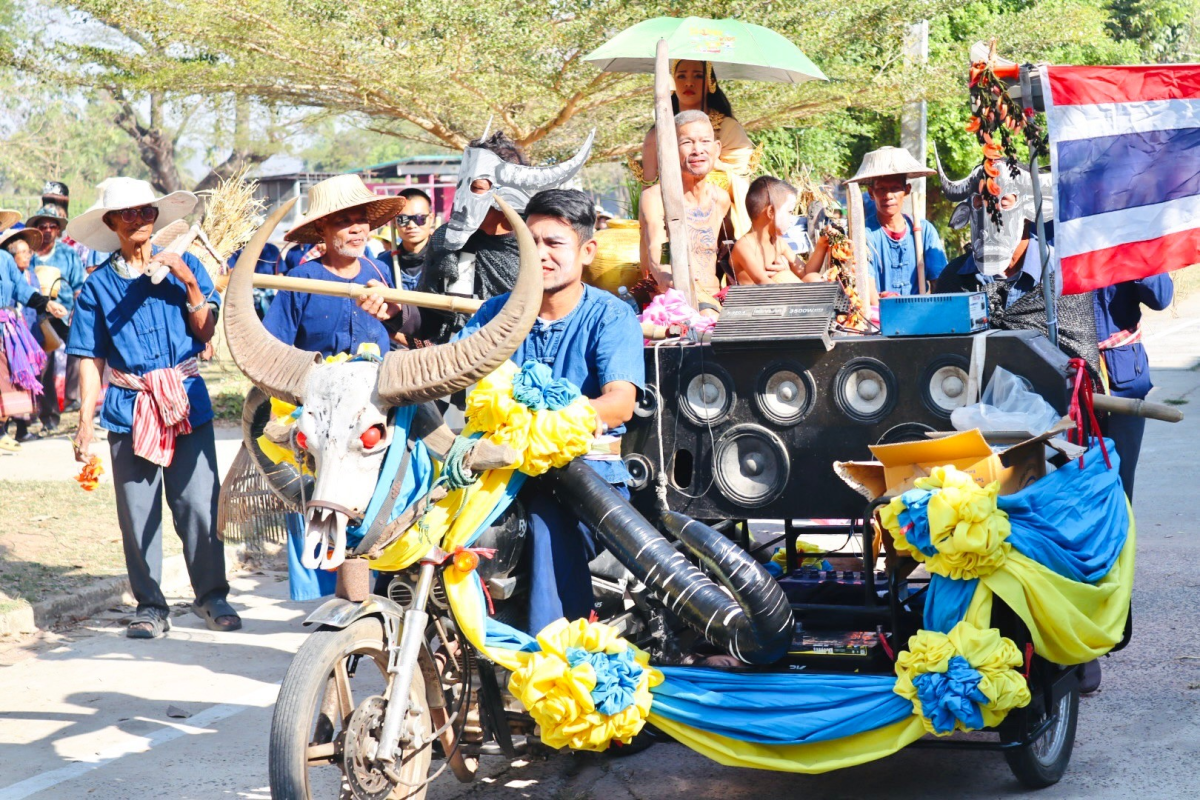 ร่วมโครงการจัดงานสืบสานประเพณีบายศรี สู่ขวัญข้าวและรับขวัญต้นกล้าวัฒนธรรม (ผู้มีบุญเกิดใหม่) ณ วัดศิริมังคลาราม (โนนเหลื่อม)