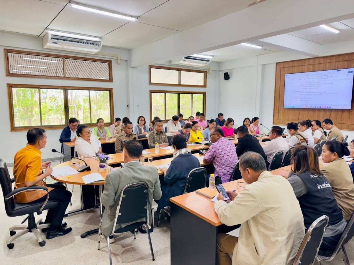 ร่วมการประชุม คณะกรรมการกองทุนการกุศลย่าโมอำเภอวังน้ำเขียว และการจัดงานบวงสรวงอนุสาวรีย์ท้าวสุรนารี อำเภอวังน้ำเขียว
