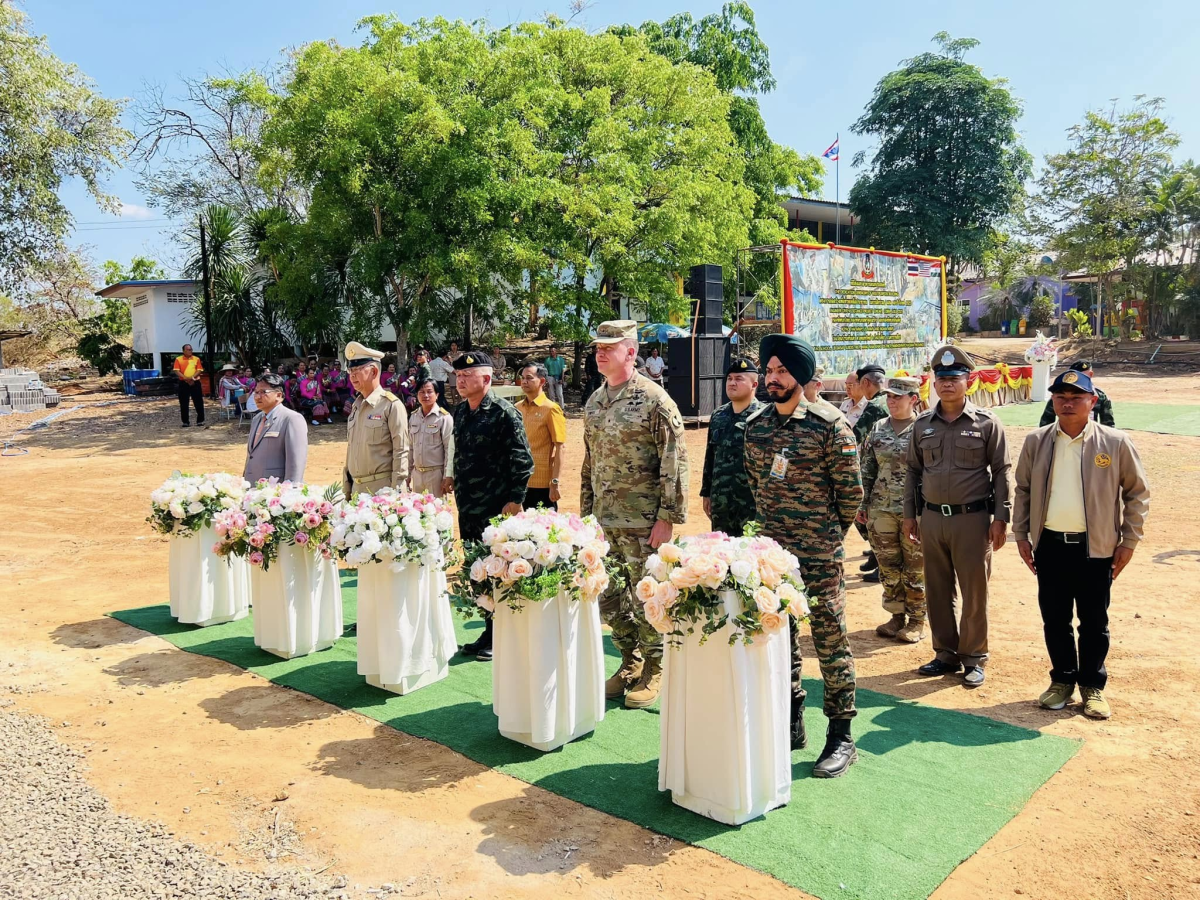 ร่วมพิธีส่งมอบอาคารอเนกประสงค์ โรงเรียนบ้านซับเต่า ใน "โครงการช่วยเหลือประชาชน" คอบร้าโกลด์ 2025