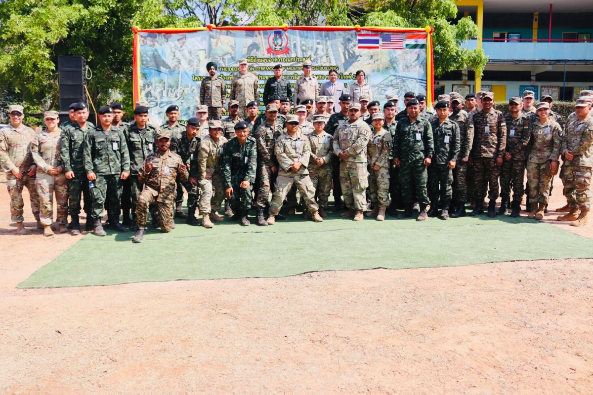 ร่วมพิธีส่งมอบอาคารอเนกประสงค์ โรงเรียนบ้านซับเต่า ใน "โครงการช่วยเหลือประชาชน" คอบร้าโกลด์ 2025