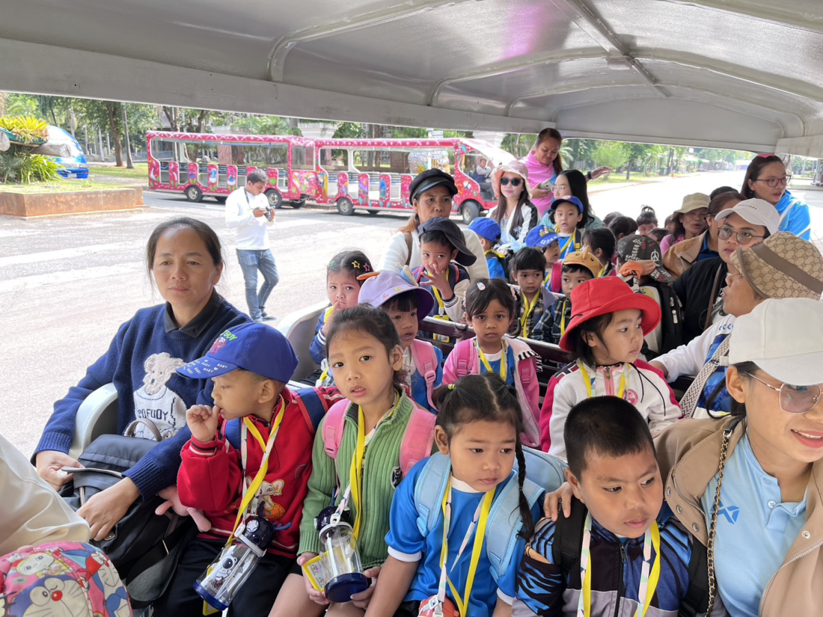 โครงการศึกษาแหล่งเรียนรู้นอกสถานที่ โดยศูนย์พัฒนาเด็กเล็กสังกัดองค์การบริหารส่วนตำบลอุดมทรัพย์