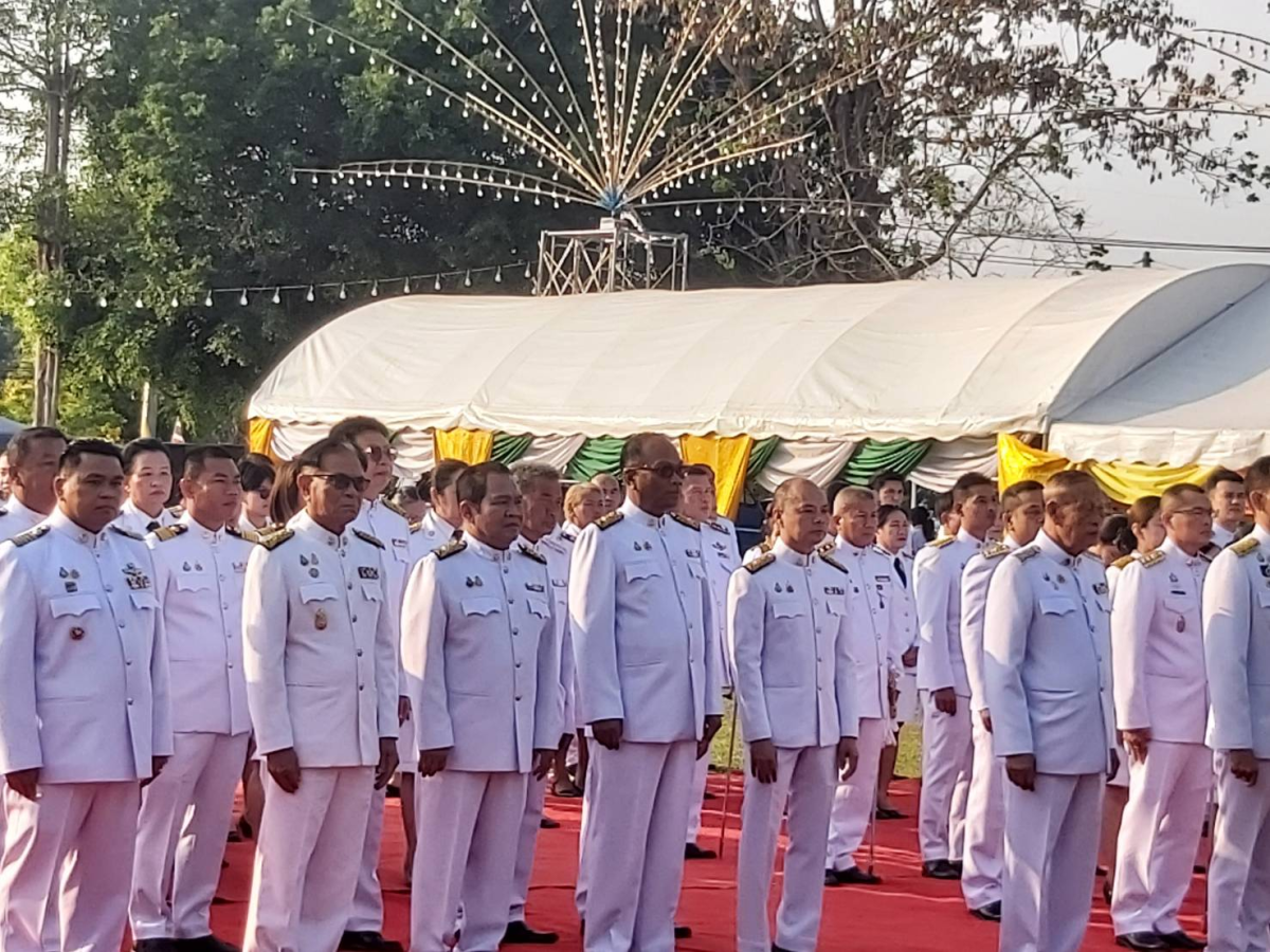 ร่วมในพิธีสักการะ และบวงสรวงอนุสาวรีย์ท้าวสุรนารี อำเภอวังน้ำเขียว จังหวัดนครราชสีมา