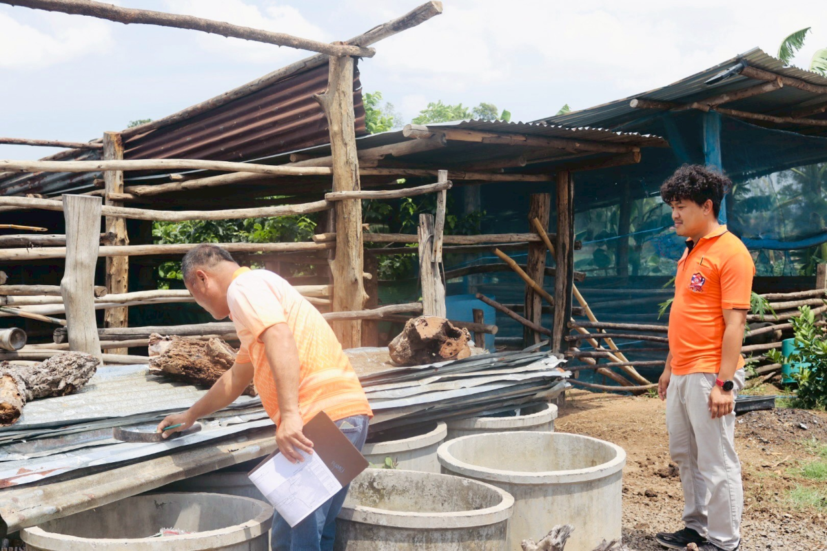 ลงพื้นที่ตรวจเยี่ยมและให้กำลังใจผู้ประสบภัยจากลมพายุวาตภัย บ้านหัวเขาทอง ม.15 และบ้านหนองโสมง ม.6 