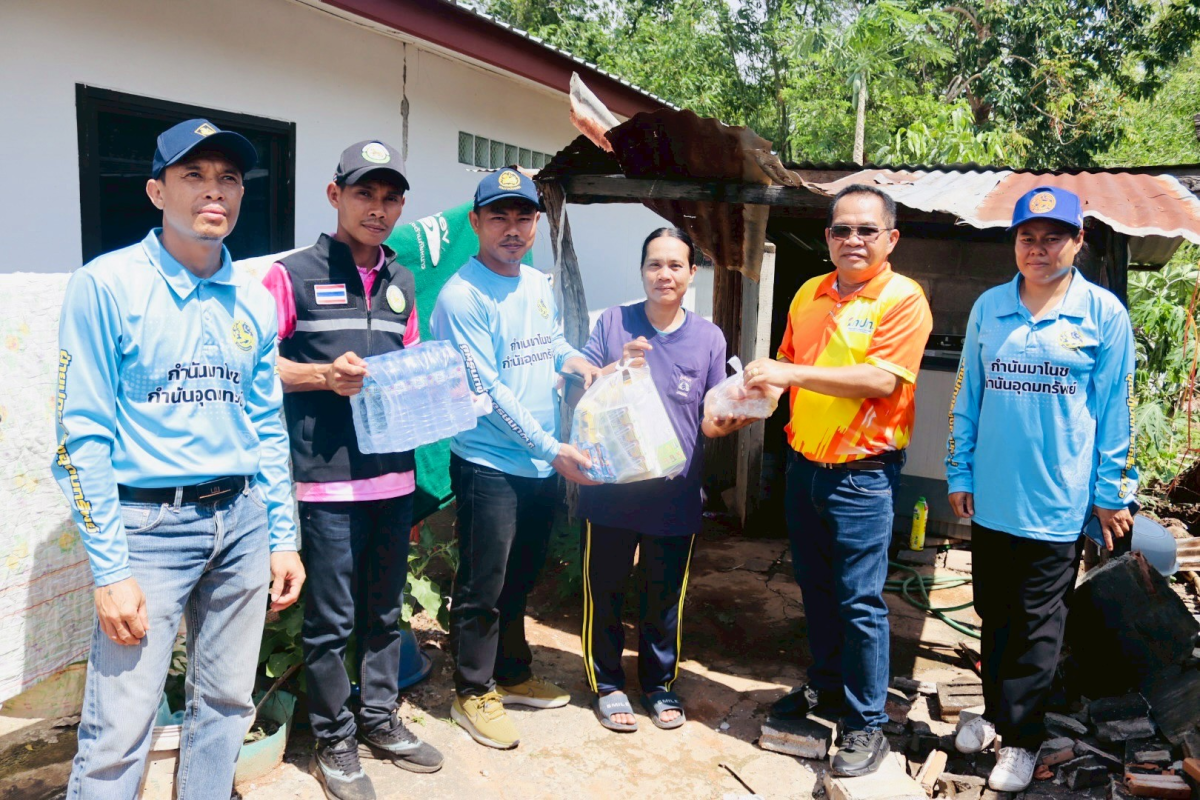 ลงพื้นที่ตรวจเยี่ยมและให้กำลังใจผู้ประสบภัยจากลมพายุวาตภัย บ้านหัวเขาทอง ม.15 และบ้านหนองโสมง ม.6 