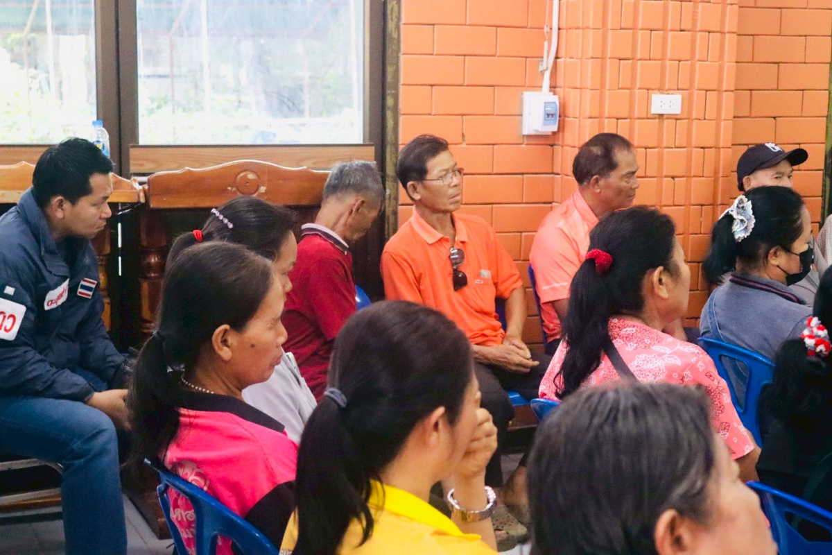 ร่วมประชุมการบริหารจัดการน้ำและถนนเลียบคลองลำเชียงสา