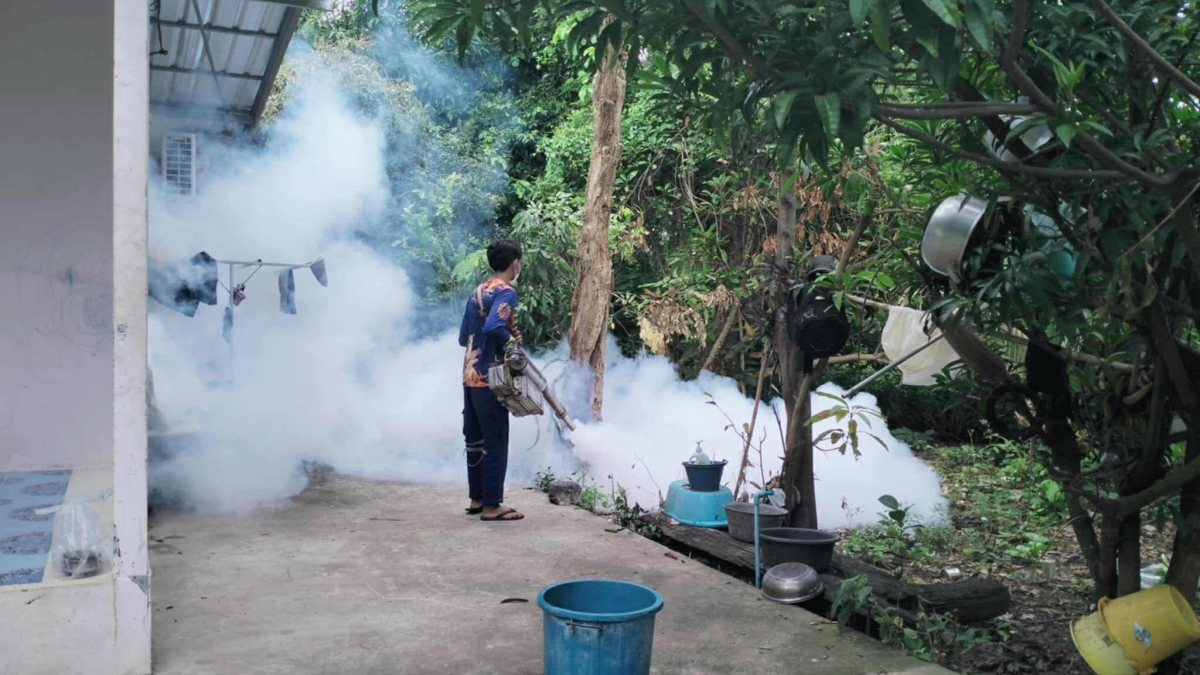 กิจกรรมฉีดพ่นหมอกควันกำจัดลูกน้ำยุงลาย  ภายในหมู่บ้านโนนค่าง ม.7 และบ้านอุดมทรัพย์พัฒนา ม.17
