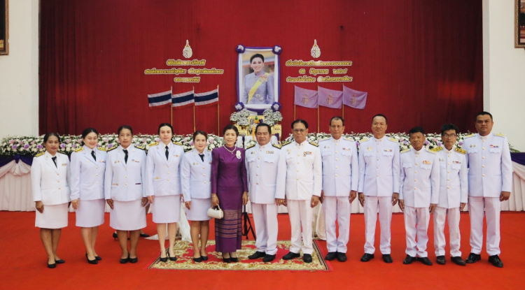 ร่วมกิจกรรมเฉลิมพระเกียรติสมเด็จพระนางเจ้า ฯ พระบรมราชินี เนื่องในโอกาสวันเฉลิมพระชนมพรรษา