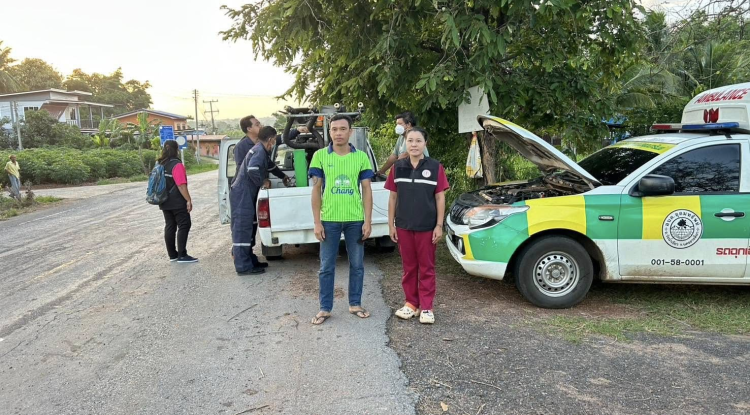 จัดกิจกรรมฉีดพ่นหมอกกำจัดยุงฉีดพ่นควันบ้านหัวเขาทอง ครั้งที่ 2