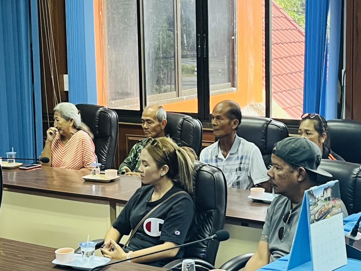 องค์การบริหารส่วนตำบลอุดมทรัพย์ มอบเงินช่วยเหลือผู้ประสบสาธารณภัยธรรมชาติ 