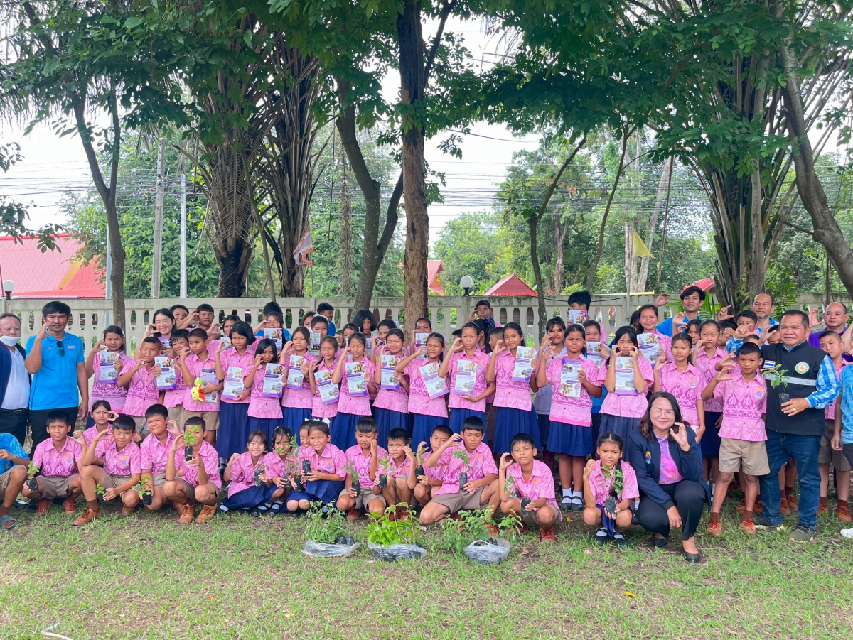 โครงการสนับสนุนเครือข่าย อพ.สร ด้านความเป็นกลางคาร์บอน และการปรับตัวต่อการเปลี่ยนแปลงสภาพภูมิอากาศ ภายได้โครงการอนุรักษ์พันธุกรรมพืชอันเนื่องมาจากพระราชดำริ สมเด็จพระเทพรัตนรายสุดาฯ สยามบรมราชกุมารี