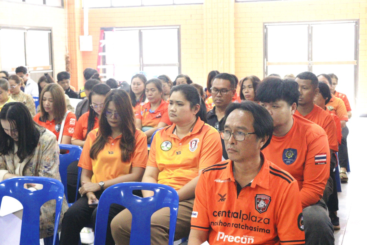 ประชุม คณะผู้บริหาร หัวหน้าส่วนราชการ พนักงานส่วนตำบล ลูกจ้างประจำ พนักงานจ้าง องค์การบริหารส่วนตำบลอุดมทรัพย์ประจำเดือนตุลาคม 2568