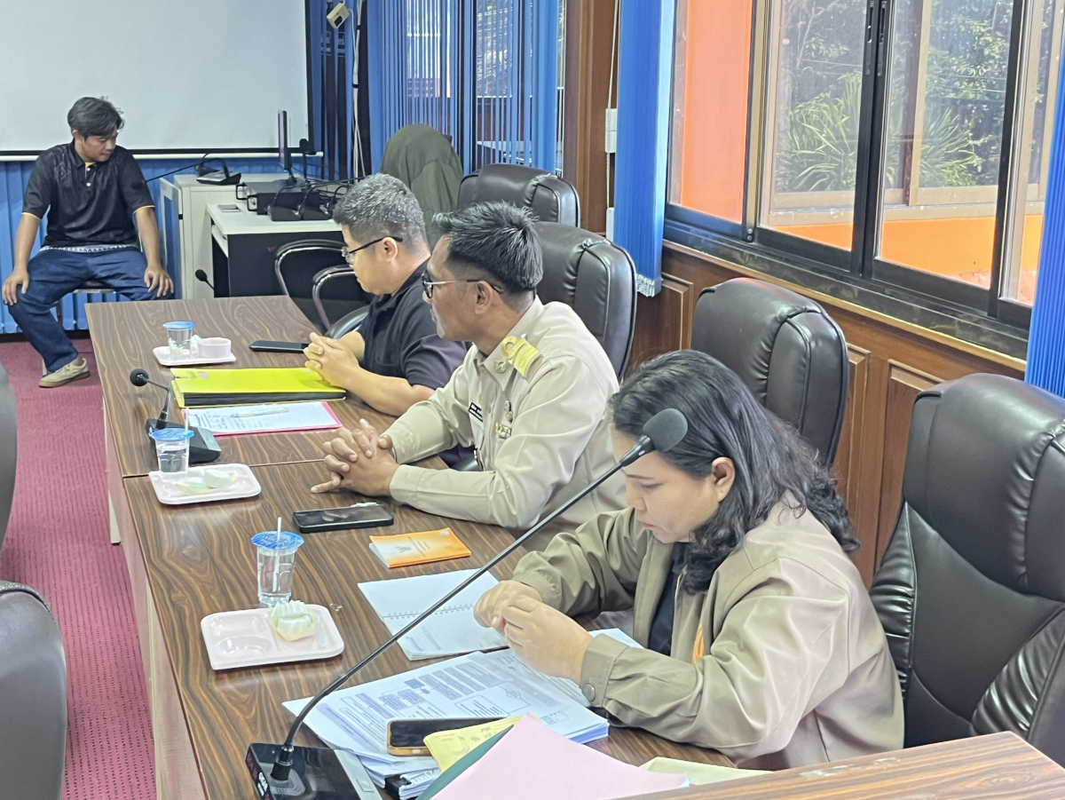 ประชุมชี้แจงผลอุธรณ์กลิ่นมูลสุกร บ้านโนนสง่า ม.13