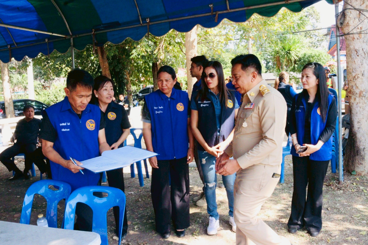  นายอำเภอวังน้ำเขียวลงพื้นที่ตรวจเยี่ยมให้กำลังใจผู้ปฏิบัติงาน ณ จุดตรวจ/จุดบริการประชาชน เทศกาลปีใหม่ พ.ศ.2569