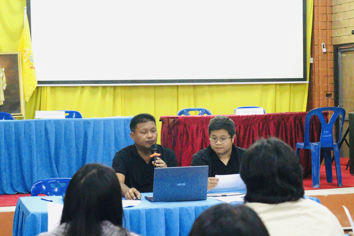 ประชุมเจ้าหน้าที่อบต. เพื่อเตรียมความพร้อมวันส่งมอบ-รับมอบหีบบัตรเลือกตั้ง วัสดุเลือกตั้ง ในการเลือกตั้งสมาชิกสภาองค์การบริหารส่วนตำบลอุดมทรัพย์และนายกองค์การบริหารส่วนตำบลอุดมทรัพย์ 