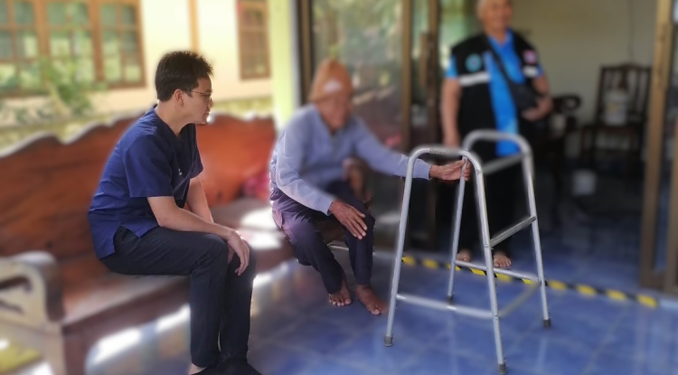 โครงการเยี่ยมบ้านผู้สูงอายุ ผู้พิการและผู้ป่วย IMC ของ อบต อุดมทรัพย์