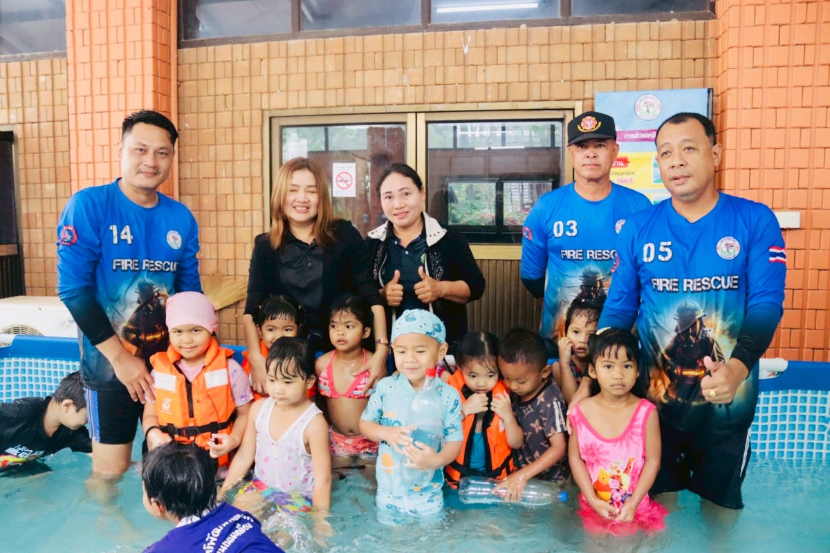 พิธีเปิดโครงการเฝ้าระวังป้องกันเด็กจมน้ำ ศูนย์พัฒนาเด็กเล็กในตำบลอุดมทรัพย์ ประจำปีงบประมาณ พ.ศ. 2569