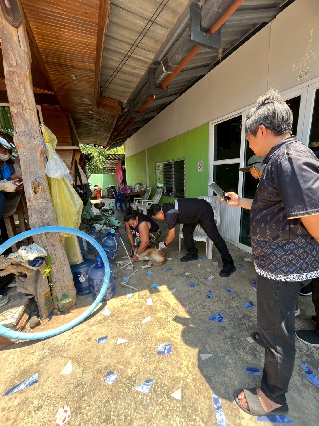 พิธีเปิดการฝึกอบรมให้ความรู้เกี่ยวกับโรคพิษสุนัขบ้า เพื่อเตรียมความพร้อมแก่บุคลากรและผู้นำชุมชนในการออกฉีดวัคซีนป้องกันโรคพิษสุนัขบ้าให้สุนัขและแมว ตามโครงการ "สัตว์ปลอดโรค คนปลอดภัยจากโรคพิษสุนัขบ้า