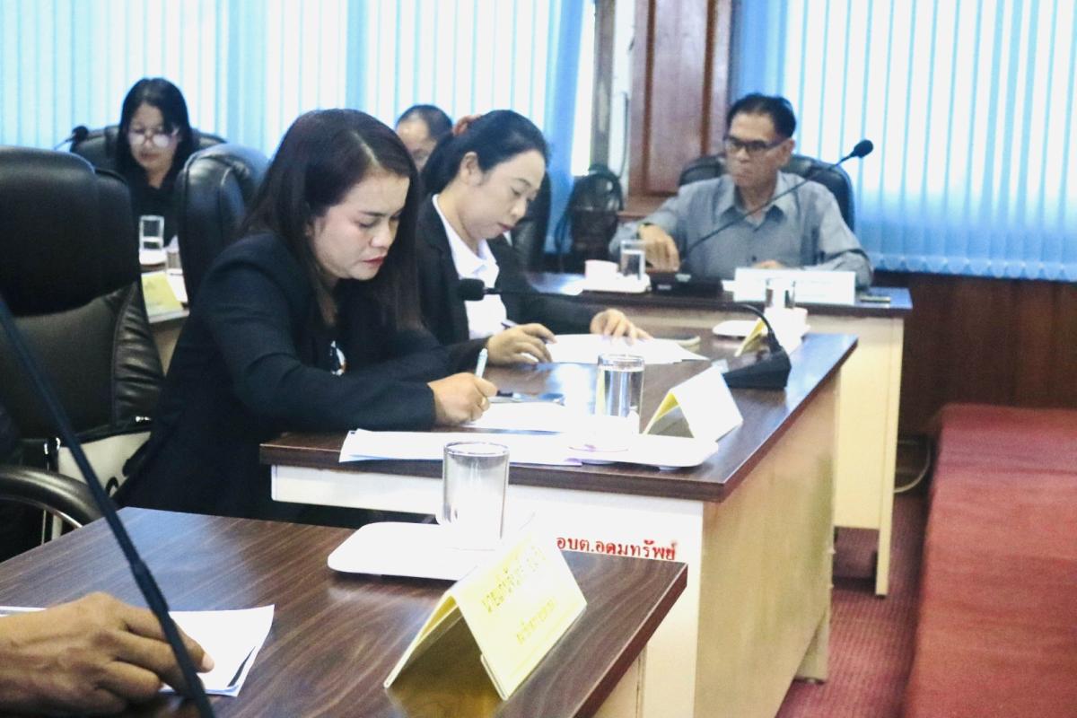 ประชุมสมาชิกสภาองค์การบริหารส่วนตำบลอุดมทรัพย์ ประจำเดือนเมษายน พ.ศ.2569