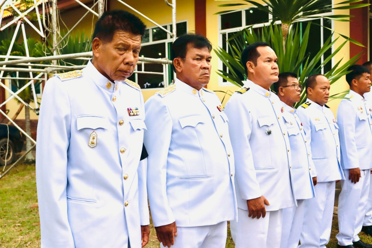 ร่วมพิธีพระราชทานน้ำหลวงสรงศพพระครูเกษมศาสนกิจ (สาน เขมวีโร) และร่วมฟังสวดอภิธรรม 